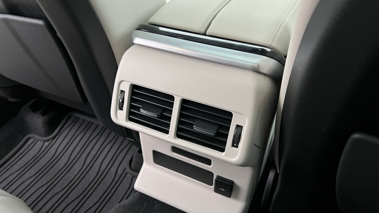 Land Rover Range Rover Velar 3.0 D300 MHEV HST 5dr Auto Diesel Estate